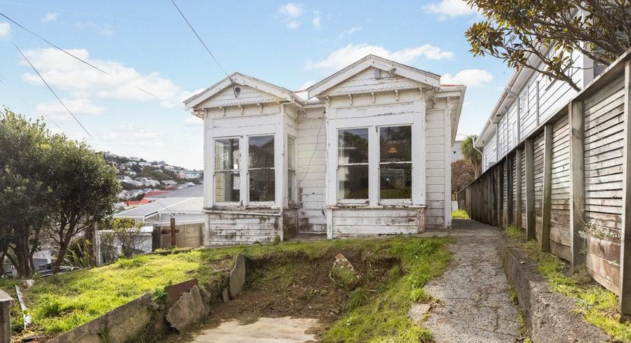  at 26 Garfield Street, Brooklyn, Wellington, Wellington