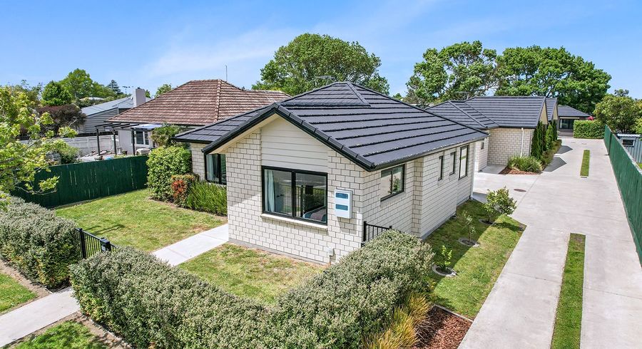  at 1/5 Mahana Road, St Andrews, Hamilton