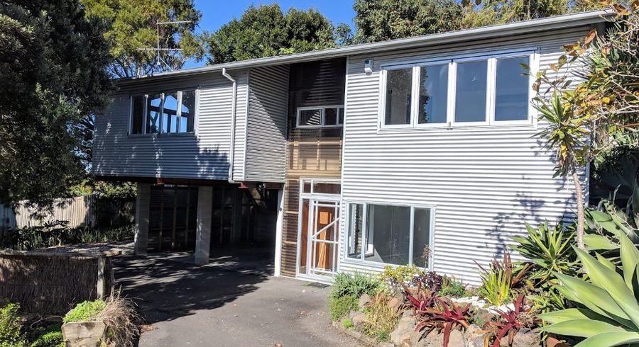  at 35E Warren Avenue, Three Kings, Auckland City, Auckland