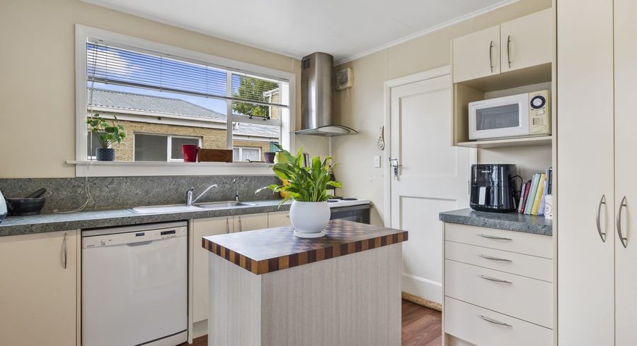  at 36 Maryhill Terrace, Maryhill, Dunedin
