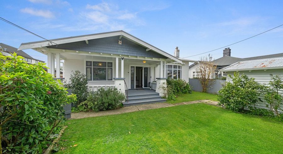 at 1/26 Whites Line West, Woburn, Lower Hutt