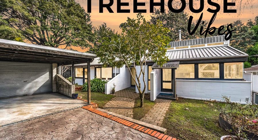  at 8 Freemans Way, Pinehaven, Upper Hutt, Wellington