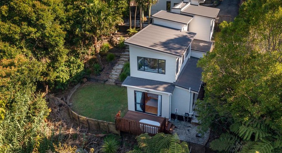  at 2/19 Fordham Street, Beach Haven, Auckland