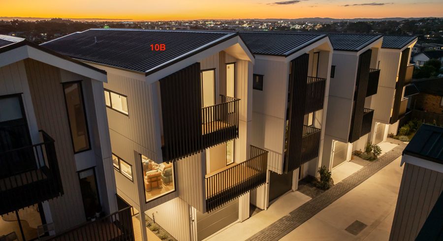  at 10B White Heron Drive, Massey, Waitakere City, Auckland