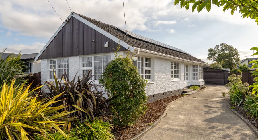  at 121 Gayhurst Road, Dallington, Christchurch