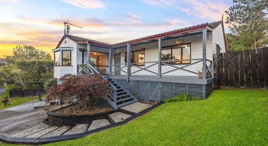  at 1/6 Juneau Place, Glendene, Waitakere City, Auckland