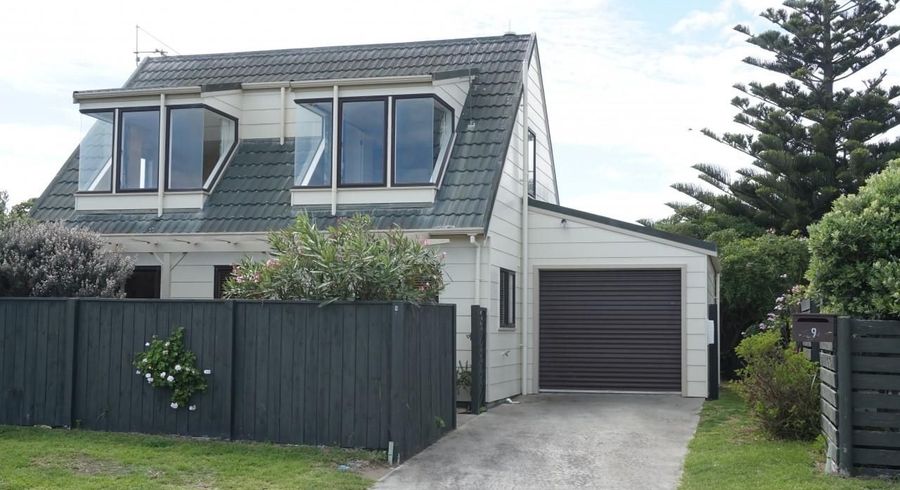  at 9 Scott Avenue, Otaki Beach, Otaki