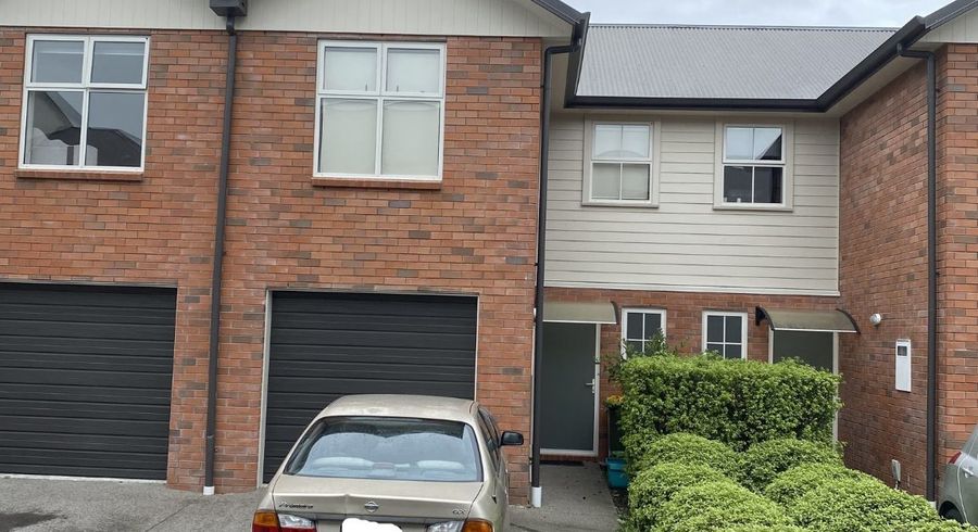  at 6 Chiefs Court, Hamilton East, Hamilton, Waikato