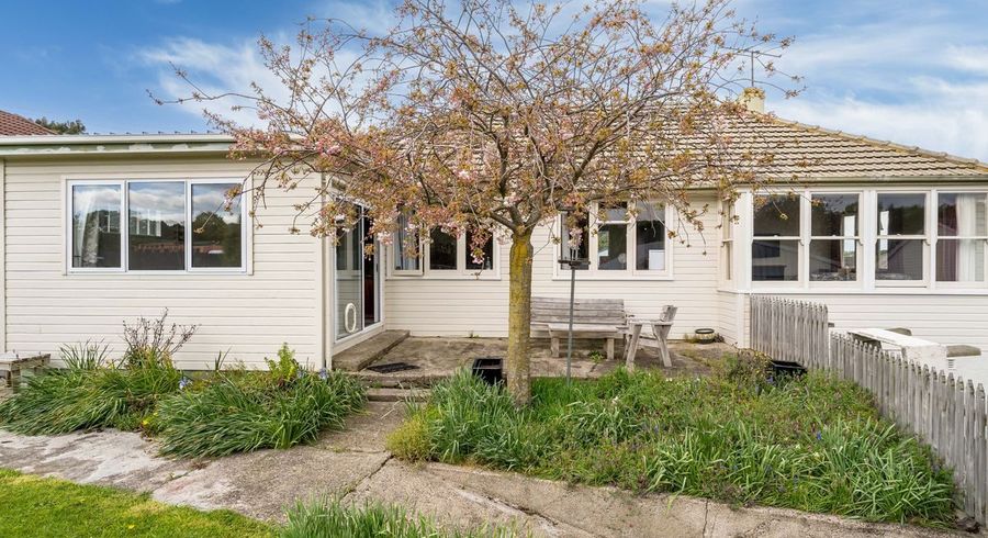  at 4 Burgess Street, Green Island, Dunedin