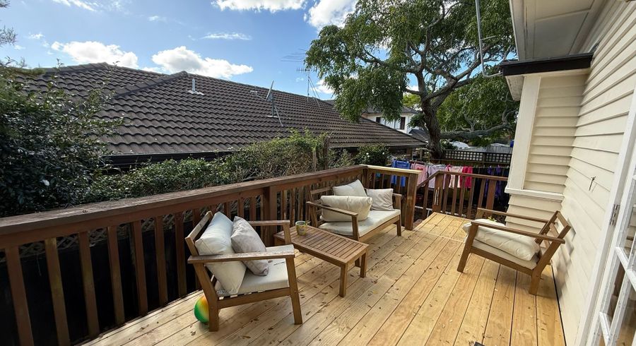  at 13a Irirangi Road, Greenlane, Auckland City, Auckland