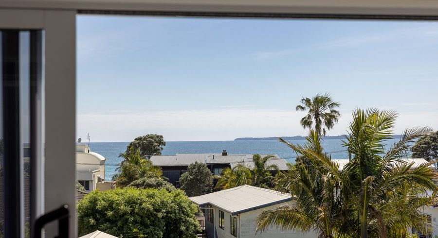  at 1/1041 Papamoa Beach Road, Papamoa Beach, Papamoa
