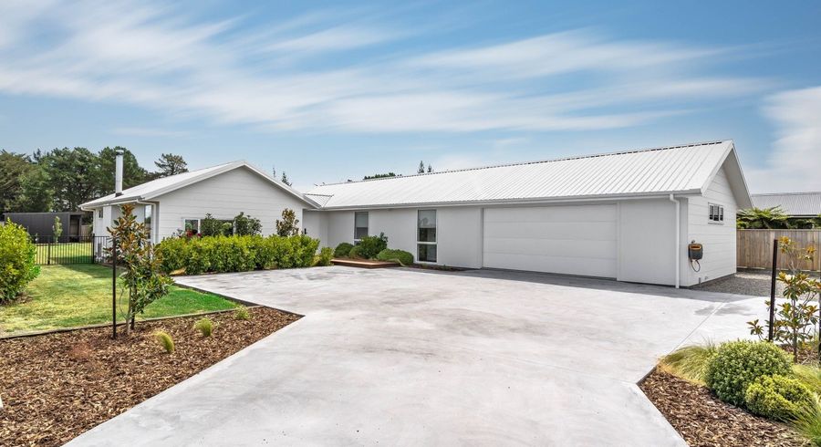  at 10 Wycliffe Place, Solway, Masterton