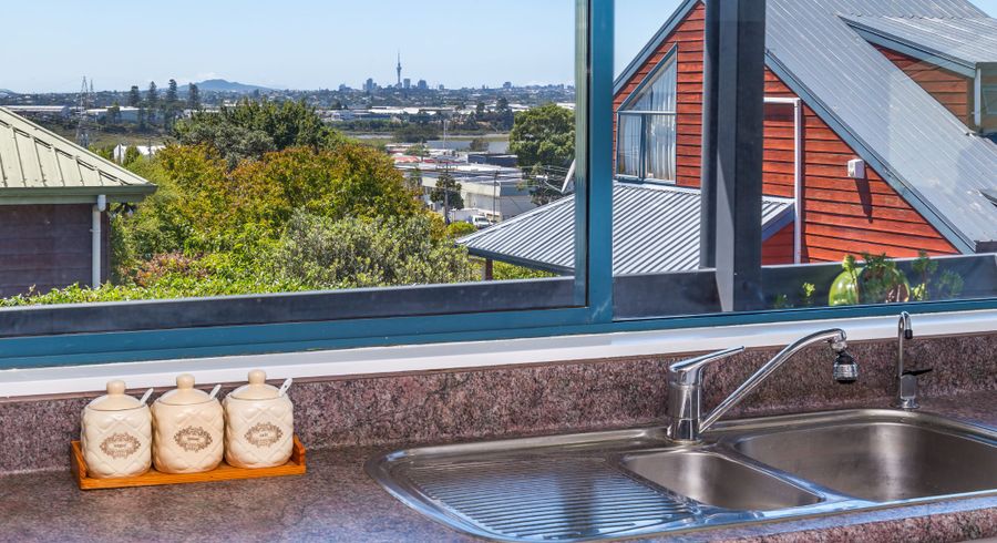  at 30 Farquhar Road, Glendene, Waitakere City, Auckland