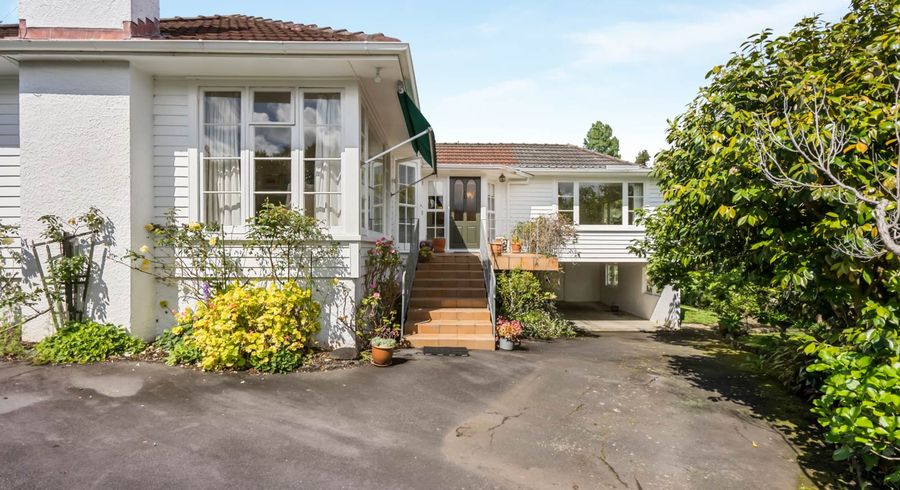  at 18 Pukeora Avenue, Remuera, Auckland