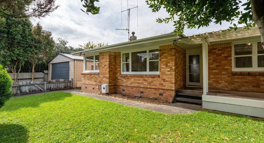  at 35 Coleridge Drive, Enderley, Hamilton, Waikato
