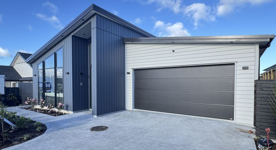  at 4 Henl Lane, Milldale, Rodney, Auckland