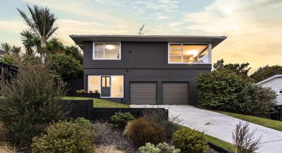  at 17 Raymond Terrace, Northcote, Auckland