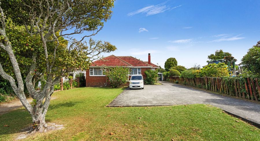  at 184 Great North Road, Glendene, Waitakere City, Auckland