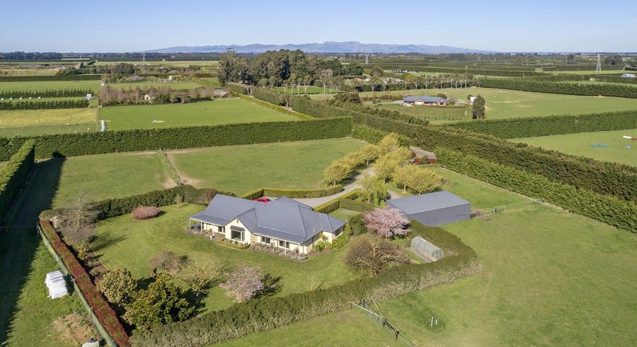  at 2/736 Sandy Knolls Road, Christchurch