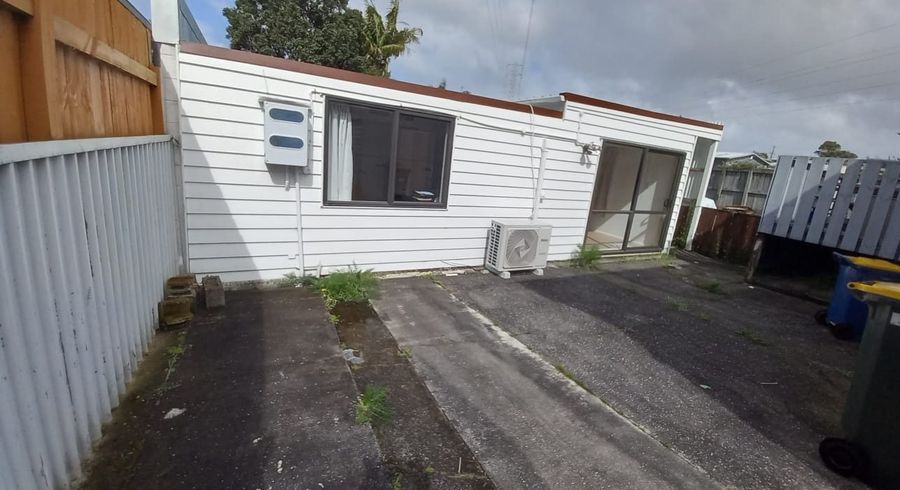  at 114A Cobham Crescent, Kelston, Waitakere City, Auckland