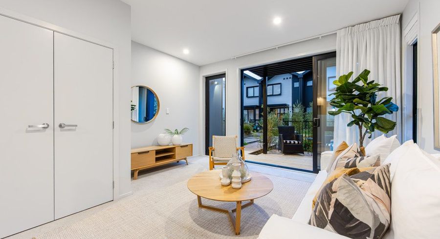  at 2E Nerita Place, Long Bay, Auckland
