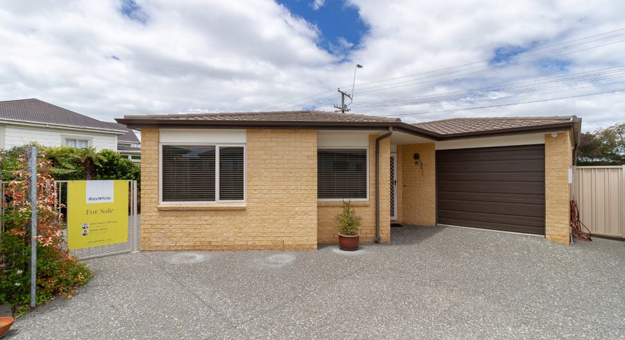  at 4 Weatherfield Mews, Taradale, Napier, Hawke's Bay