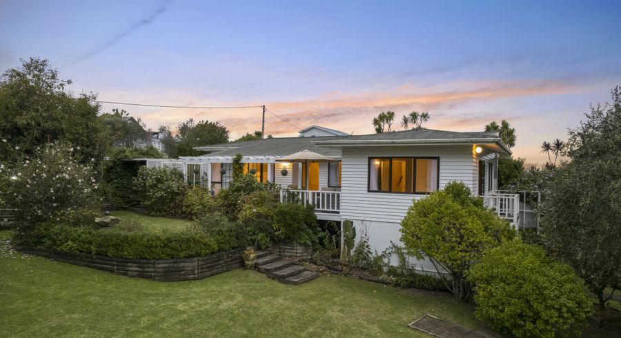  at 22 Grendon Road, Titirangi, Auckland