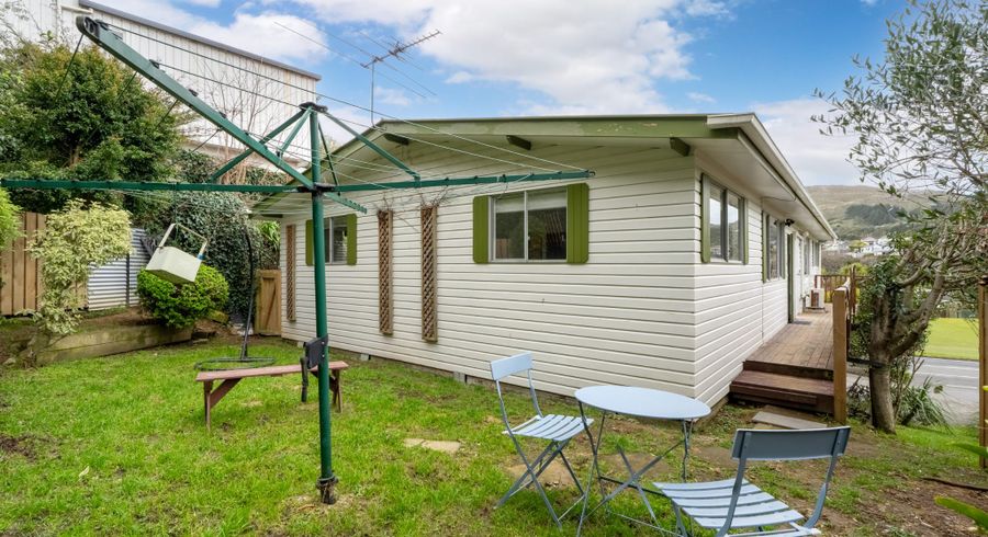  at 1/377 Main Road, Tawa, Wellington, Wellington