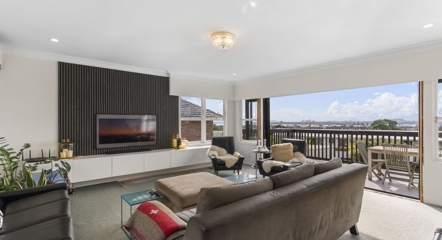  at 29 Te Atatu Road, Te Atatu South, Waitakere City, Auckland