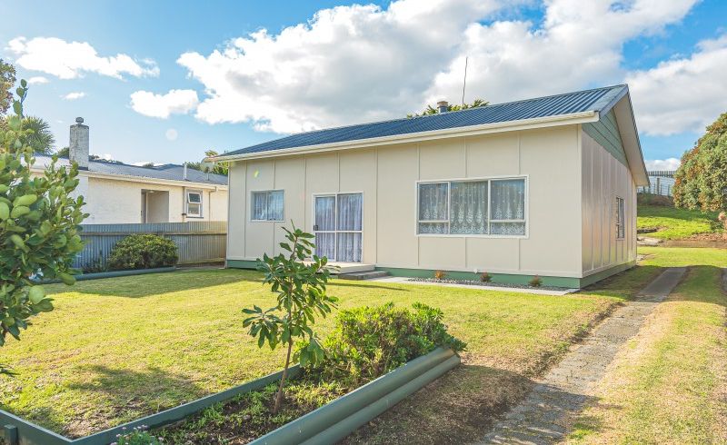  at 120 Cornfoot Street, Castlecliff, Whanganui