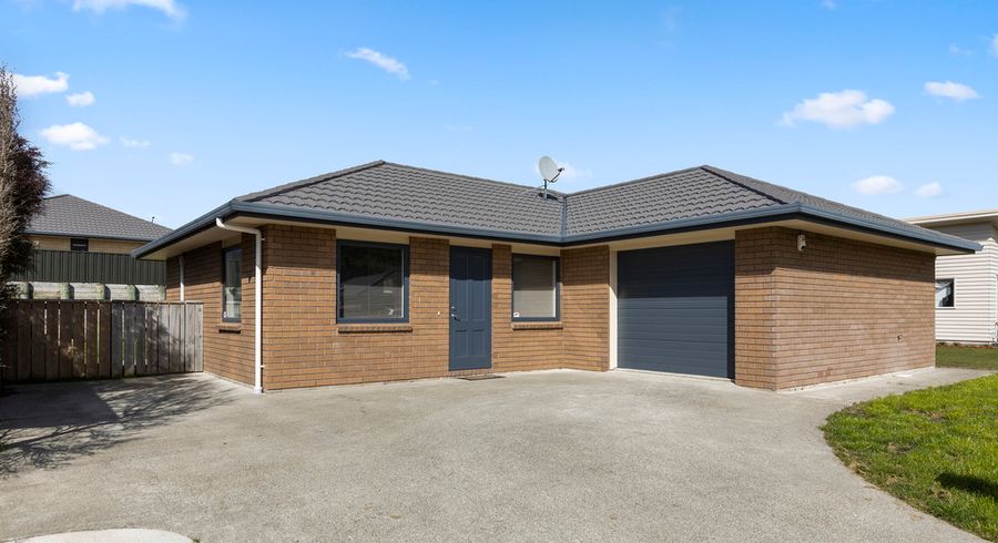  at 7 Sunstone Crescent, Brown Owl, Upper Hutt