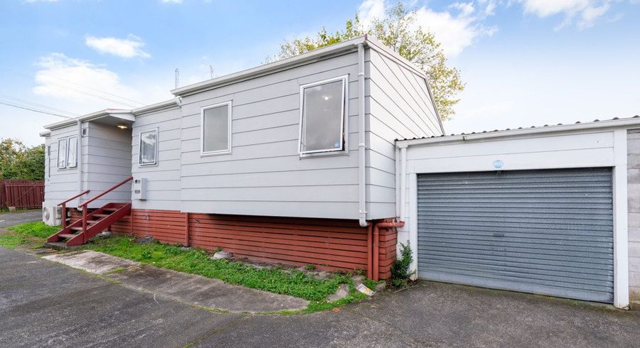  at 1/255 Swanson Road, Henderson, Waitakere City, Auckland