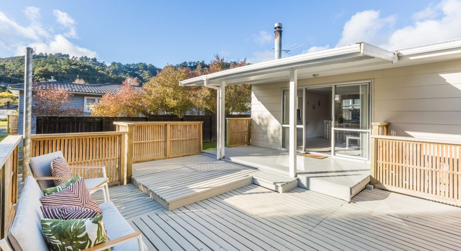  at 2/52 Tawhai Street, Stokes Valley, Lower Hutt