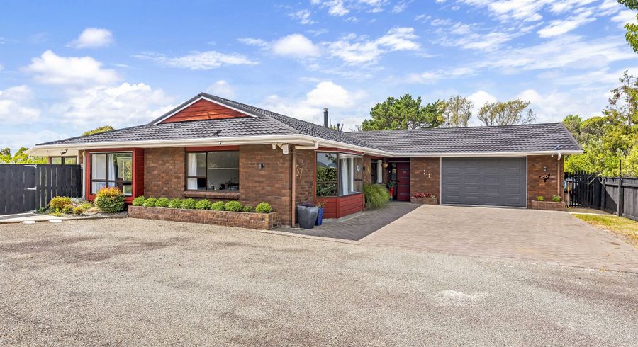  at 37 Wood Leigh, Paraparaumu Beach, Kapiti Coast, Wellington