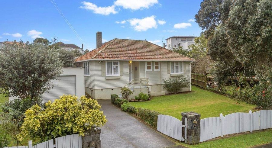  at 42 Milliken Avenue, Mount Roskill, Auckland City, Auckland