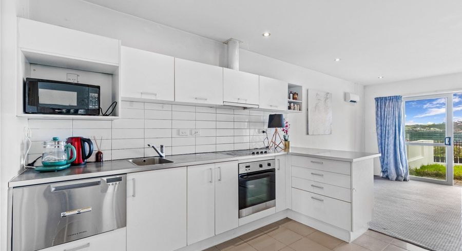  at E5/60 Masons Road, Albany, North Shore City, Auckland