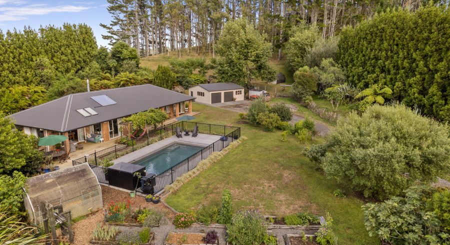  at 1096 Egmont Road, Egmont Village, New Plymouth, Taranaki