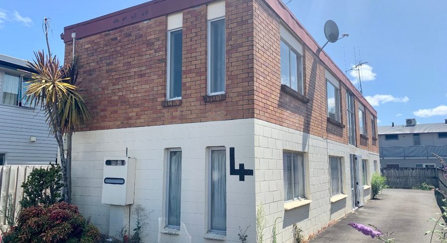  at 1/4 Richmond Street, Whitiora, Hamilton, Waikato