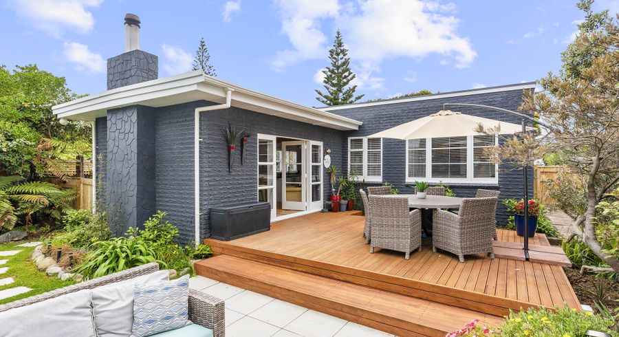  at 14 Toi Street, Otaki Beach, Otaki