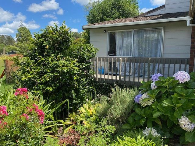  at 27A Kenmure Avenue, Forrest Hill, North Shore City, Auckland