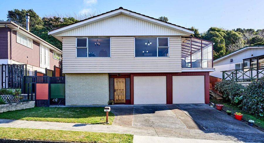  at 18 Rembrandt Avenue, Tawa, Wellington