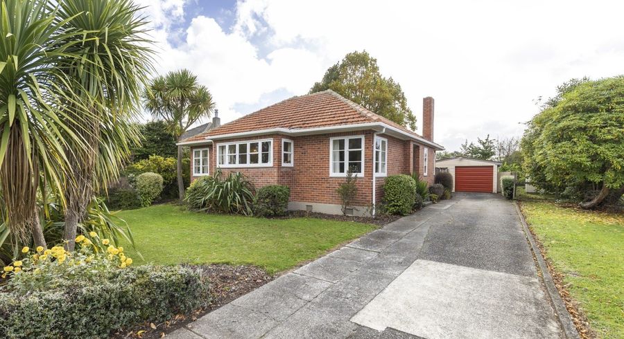  at 54 Savage Crescent, West End, Palmerston North