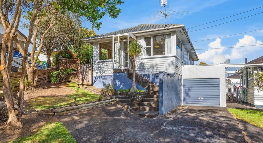  at 5/54 Howe Street, Howick, Auckland