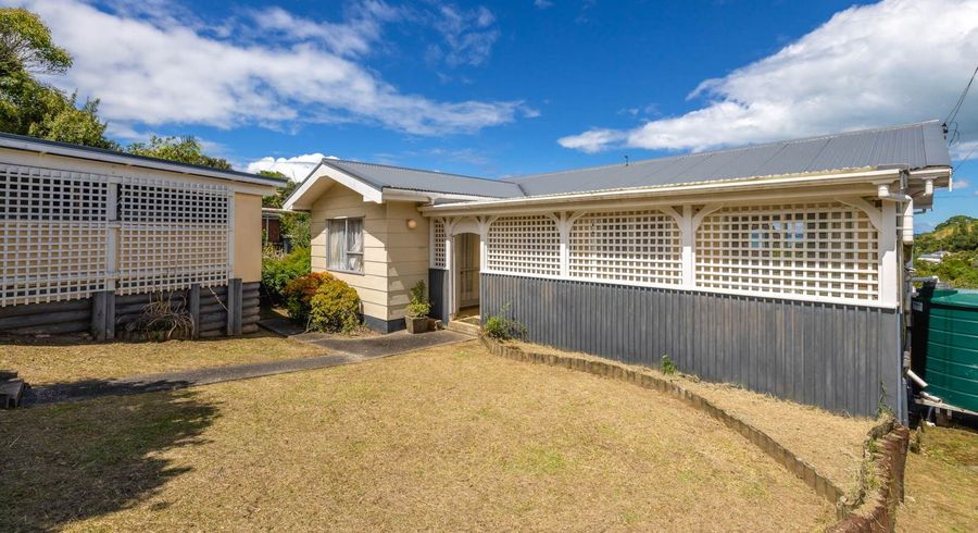  at 12 Moana Avenue, Surfdale, Waiheke Island, Auckland