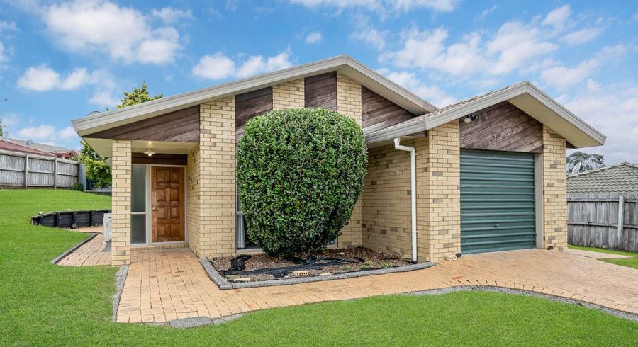  at 5 Evergreen Rise, New Lynn, Waitakere City, Auckland