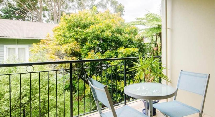  at 2F/1 Wadier Place, Henderson, Waitakere City, Auckland