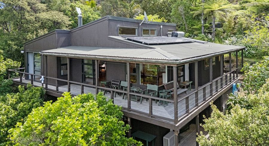  at 24 Bella Vista Road, Omiha, Waiheke Island, Auckland