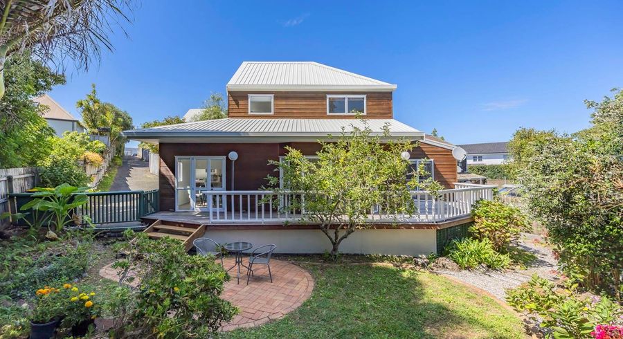  at 3/1 Eversleigh Road, Belmont, North Shore City, Auckland