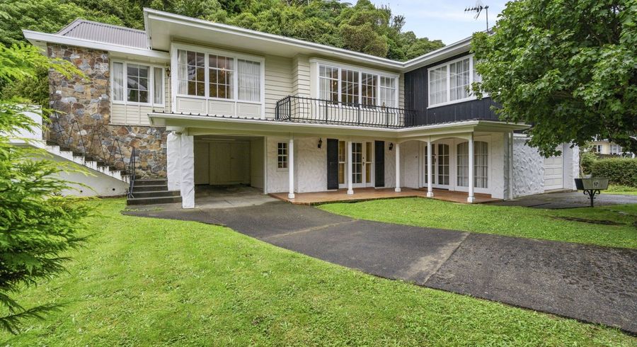  at 37 Burrows Avenue, Karori, Wellington