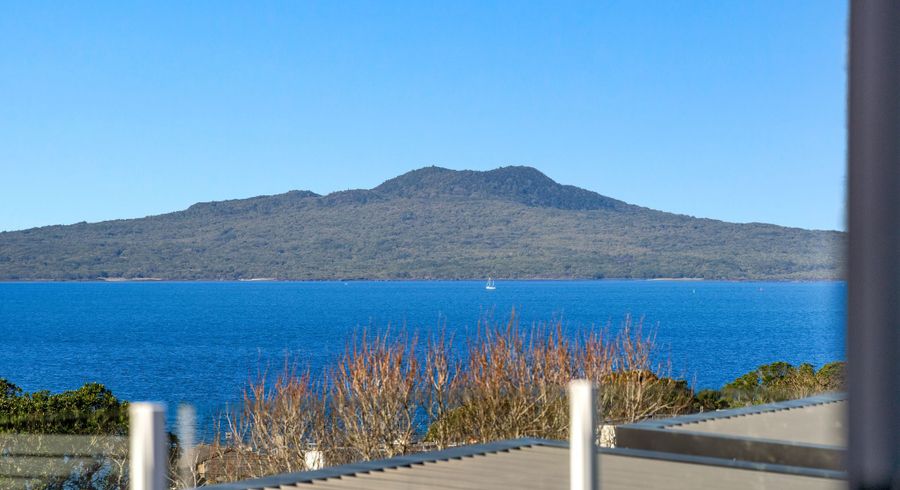  at 99 Aberdeen Road, Castor Bay, North Shore City, Auckland